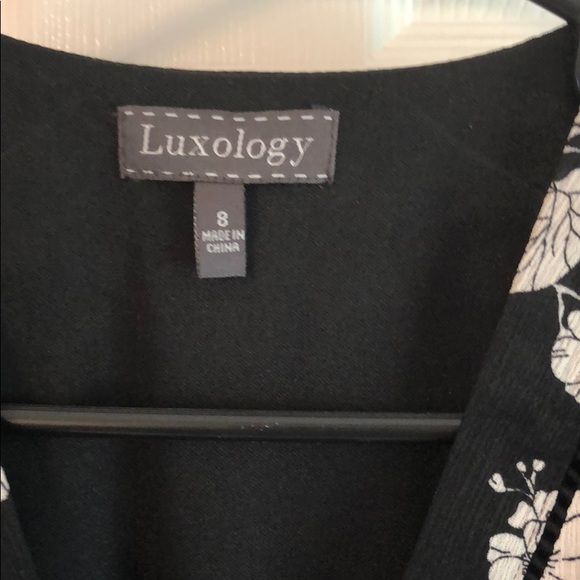 Black& white high low wrap dress - Picture 2 of 6